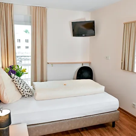 Peppone Guest house Limburg an der Lahn